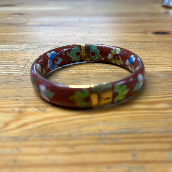 Floral Enamel Bangle Bracelet - Picture 6 of 6
